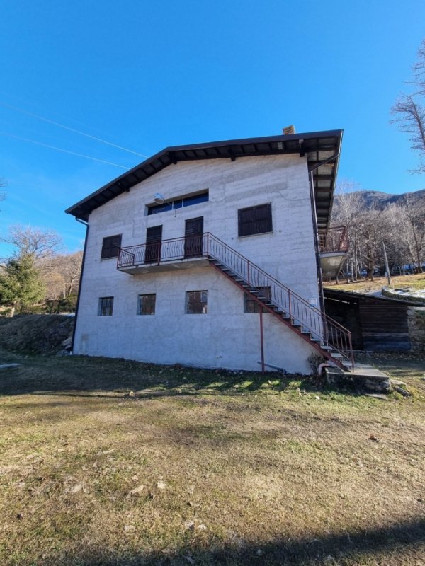 Huis op het platteland in Margno