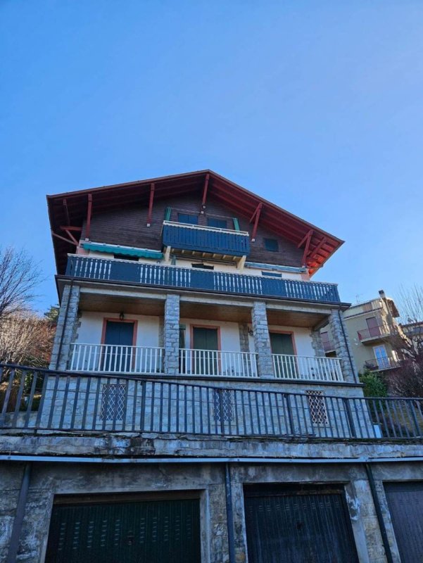 Apartment in Esino Lario