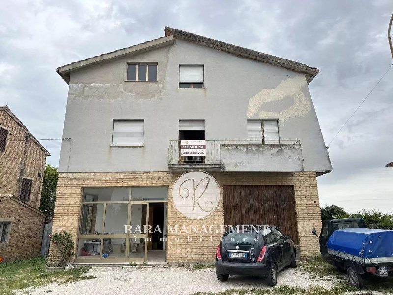 Apartamento en Loro Piceno