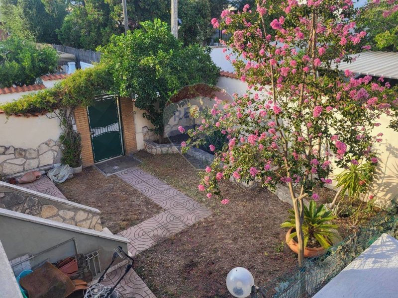 Semi-detached house in Anzio