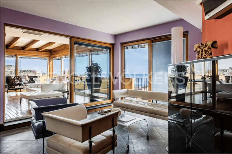 Palats i Giardini-Naxos