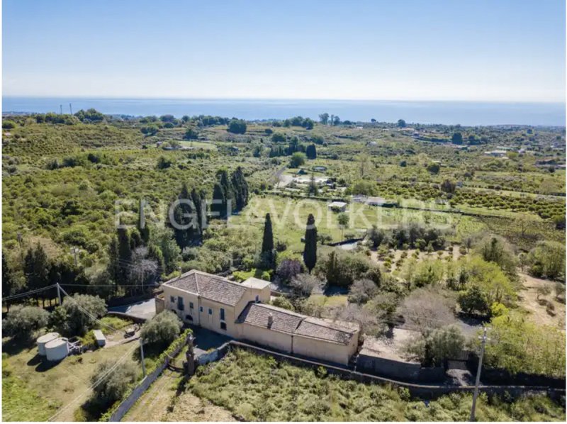 Historic house in Santa Venerina