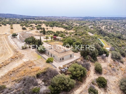 Country house in Noto