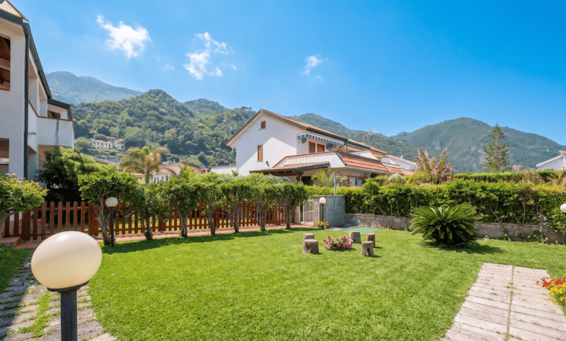 Wohnung in Piraino