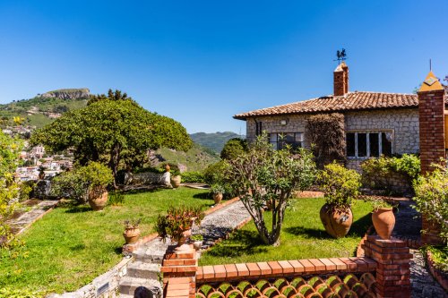 Villa in Taormina