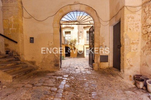Casa indipendente a Noto