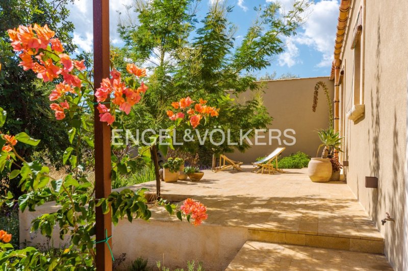 Country house in Noto