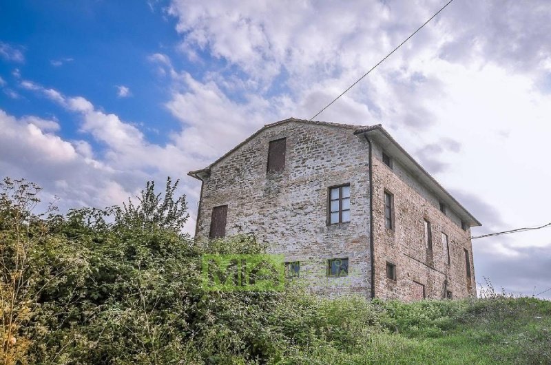 Ferme à Montelparo