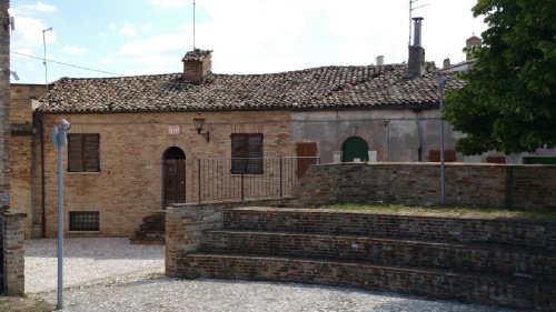 Casa independente em Montalto delle Marche