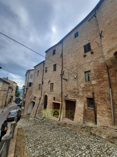 Maison individuelle à Carassai