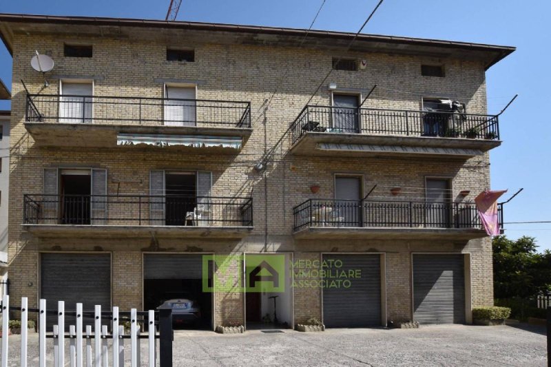 Apartamento en Comunanza