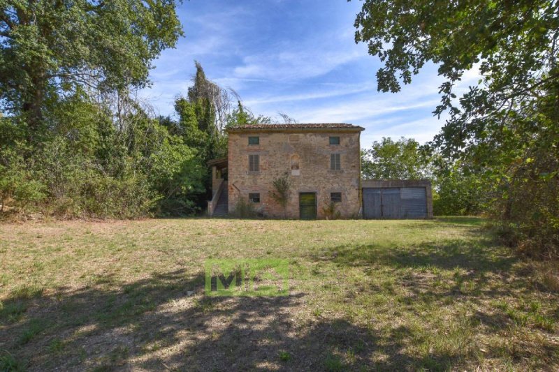 Cabaña en Montedinove