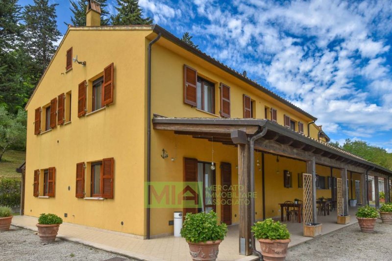 Сельский дом в Понцано-ди-Фермо