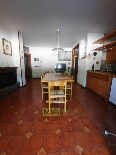 Apartamento em Monterubbiano