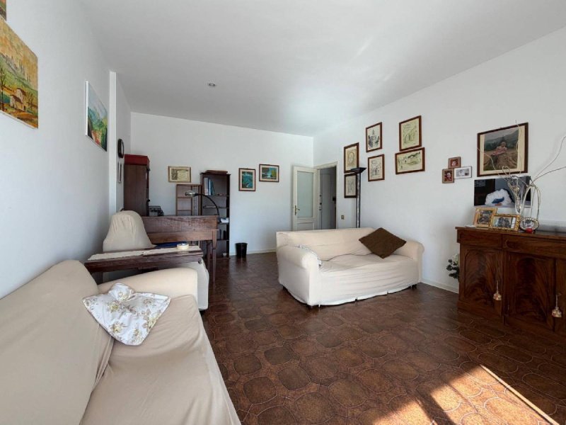 3 Bedrooms Apartment for sale in Amandola [798032] | Gate-away®