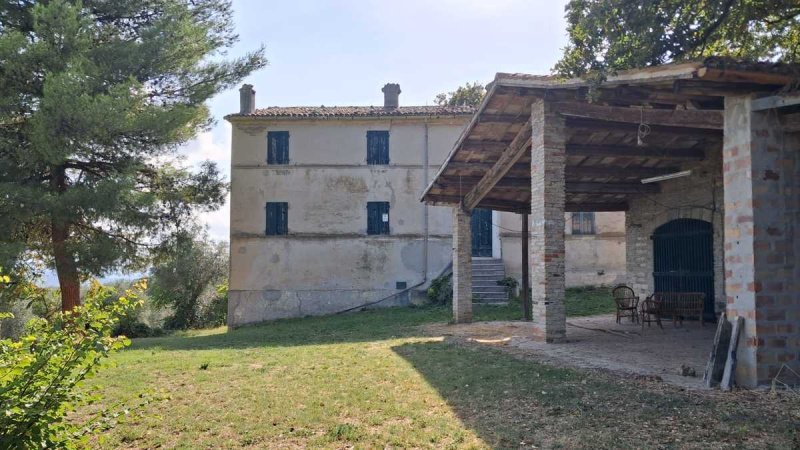 Casolare a Colli al Metauro