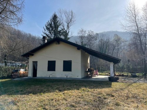 Detached house in Trana