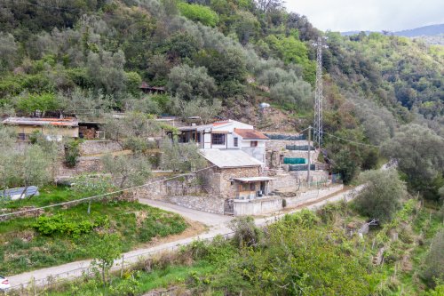 Casa de campo em Apricale