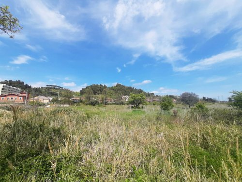 Terrain à bâtir à Ascoli Piceno