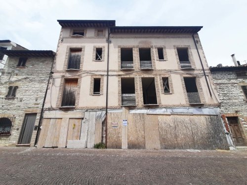 Himmel/Erde in Serra Sant'Abbondio