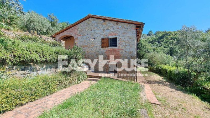 Farmhouse in Terranuova Bracciolini