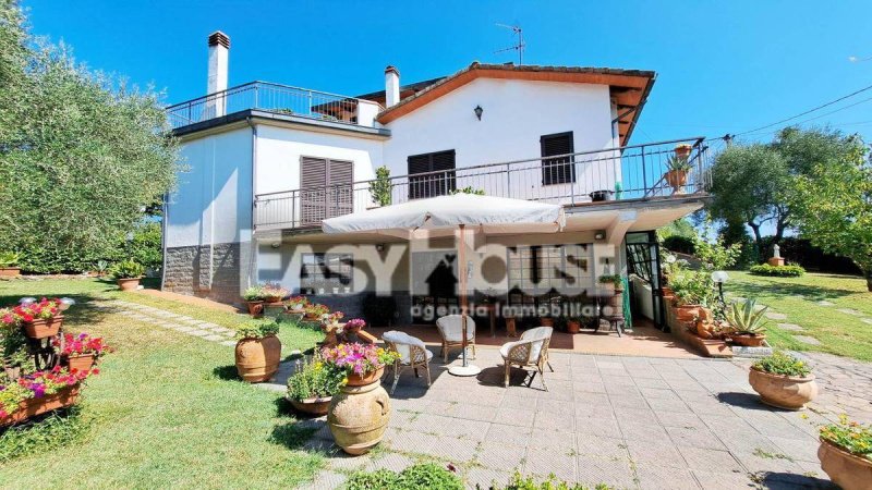 Detached house in Laterina Pergine Valdarno