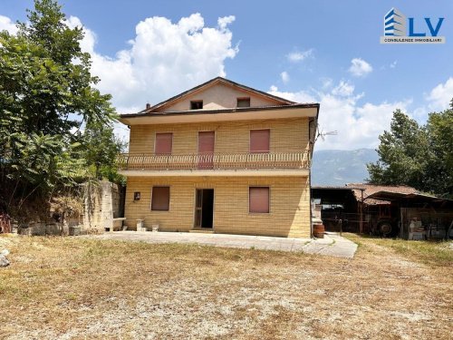 Detached house in Alvito