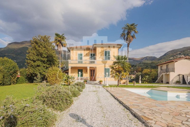 Villa in Camaiore