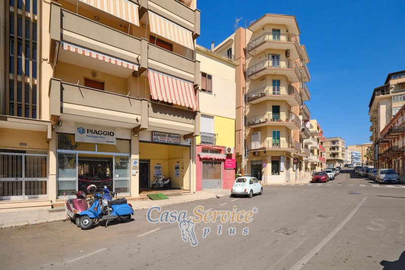 Commercial property in Gallipoli