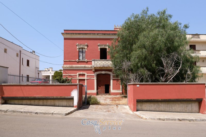 Historisches Haus in Galatone