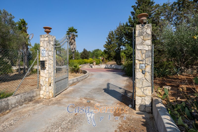 Casa de campo en Parabita