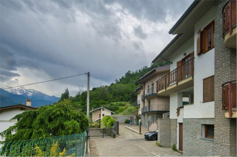 Casa semi indipendente a Sarre