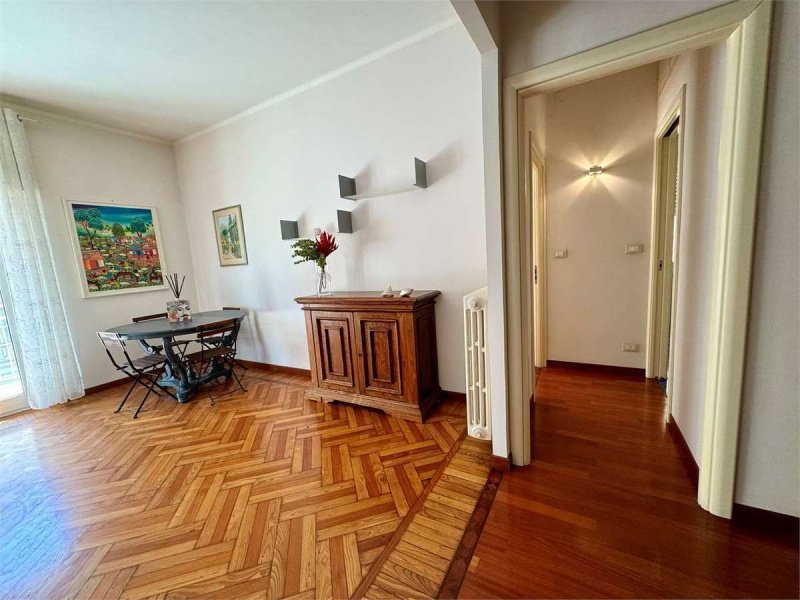 Apartamento em Alassio