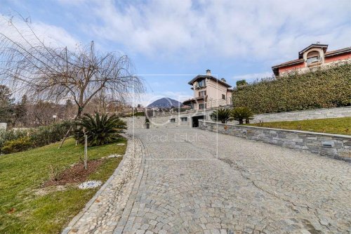 Villa i Verbania