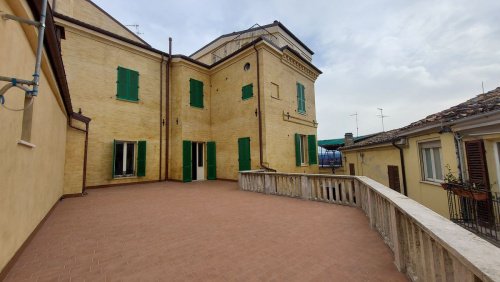 Gebouw in Collecorvino