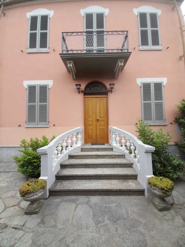 Detached house in Cinaglio