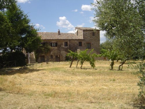 Landhaus in Giove