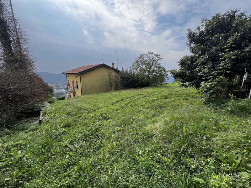 Terrain à bâtir à Tavernerio