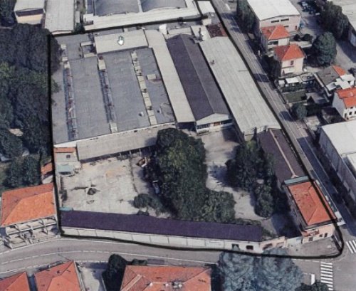 Commercial property in Paderno Dugnano