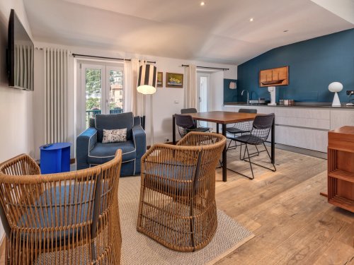 Doppelhaushälfte in Cernobbio