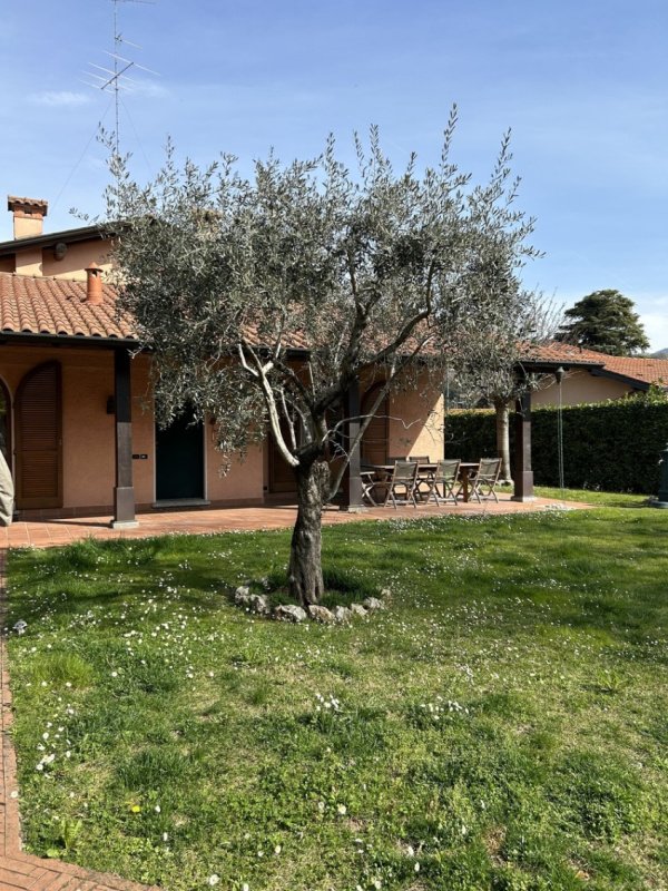 Villa en Erba