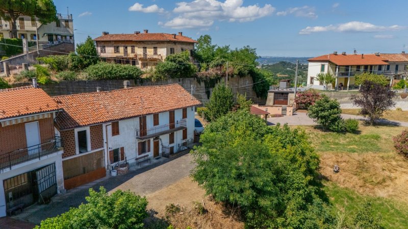 Einfamilienhaus in Mongardino