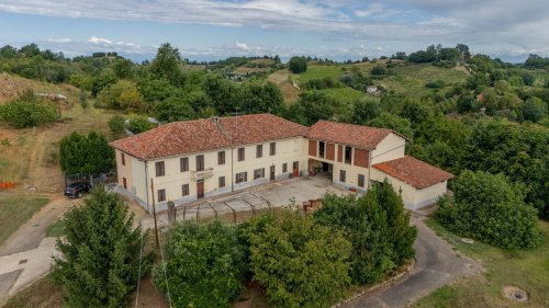 Casa de campo em Asti