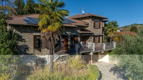 Villa à Santo Stefano Belbo