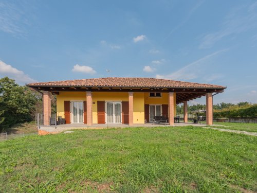 Casa independente em Castello di Annone