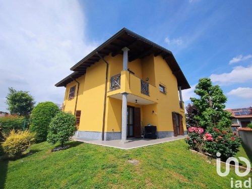 Villa in Parabiago