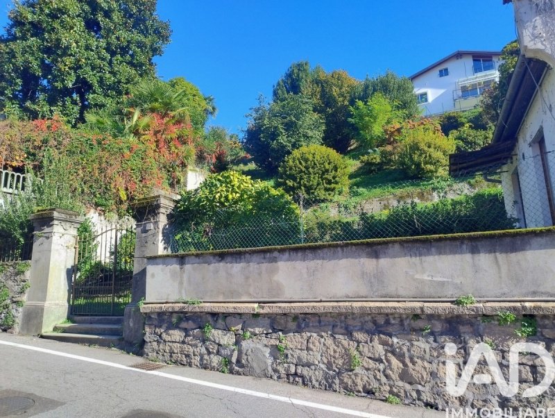 Detached house in Verbania