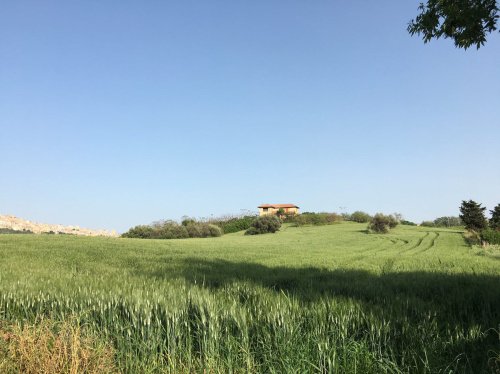 Huis op het platteland in Naro