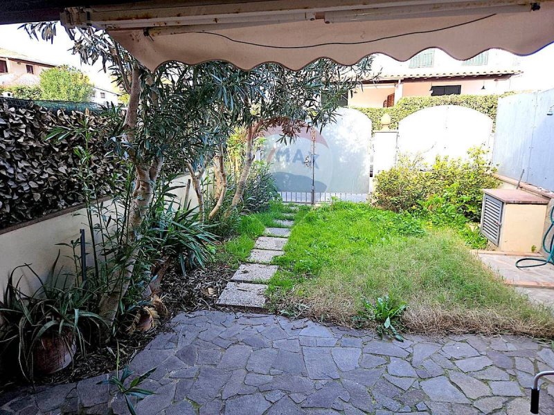 Terraced house in Calasetta