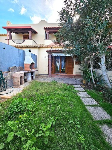 Terraced house in Calasetta